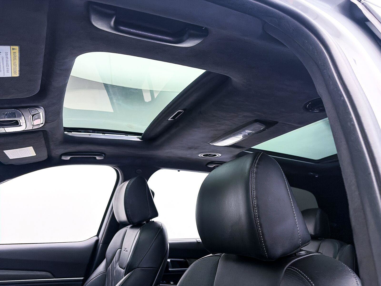 Used 2023 Kia Telluride SX Prestige X-Pro AWD/4WD image 3