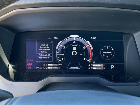 Used 2026 Toyota Tundra Limited w/ TRD Off-Road Package AWD/4WD image 31