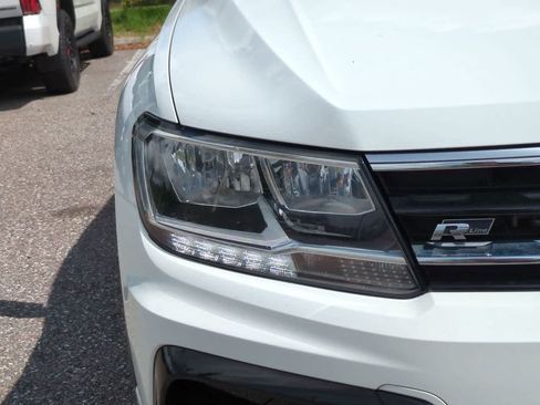 Used 2019 Volkswagen Tiguan SEL Premium R-Line FWD image 10