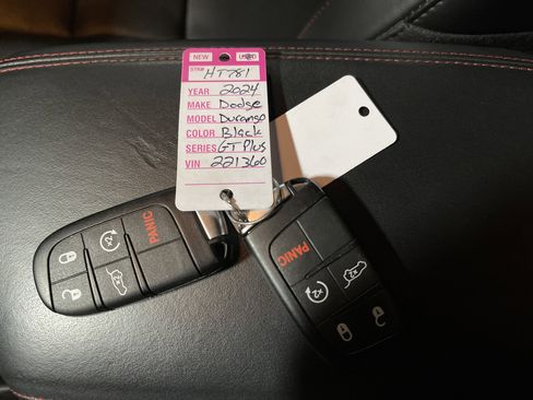 Used 2024 Dodge Durango GT image 28