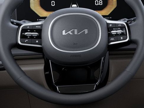 New 2026 Kia Carnival EX FWD image 28