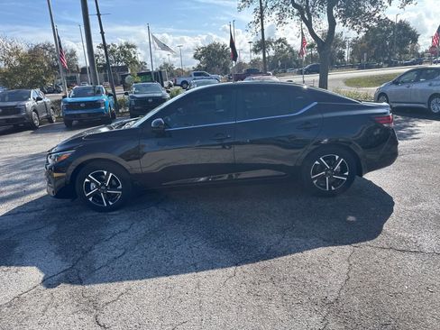 Certified 2025 Nissan Sentra SV w/ All-Weather Package image 8