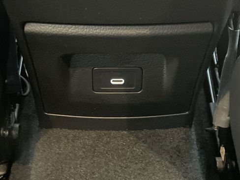 Certified 2025 Mercedes-Benz CLA 250 4MATIC w/ Exclusive Package image 39