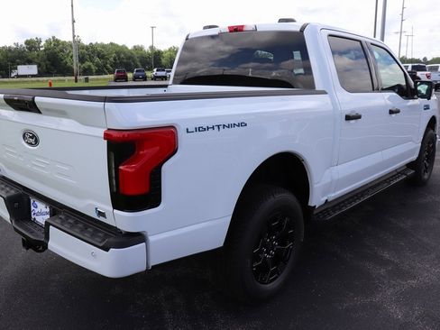 Used 2025 Ford F150 Lightning XLT image 16