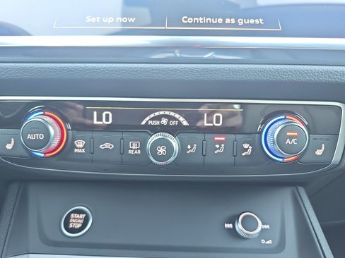 New 2025 Audi Q3 2.0T Premium image 19