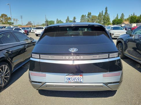 Certified 2024 Hyundai Ioniq 5 Limited RWD image 5