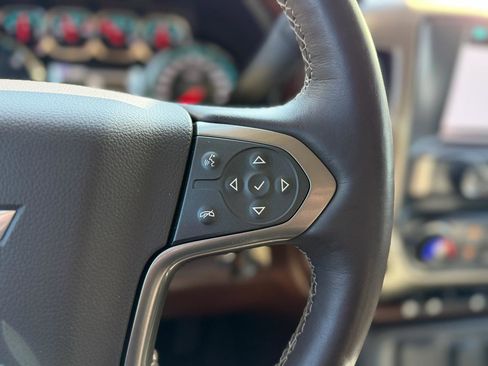 Used 2017 Chevrolet Silverado 1500 High Country image 51