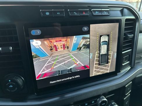 Used 2023 Ford F350 Platinum w/ FX4 Off-Road Package image 28