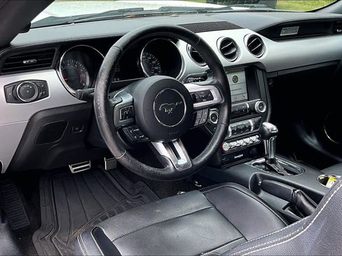 Used 2016 Ford Mustang Premium RWD image 18