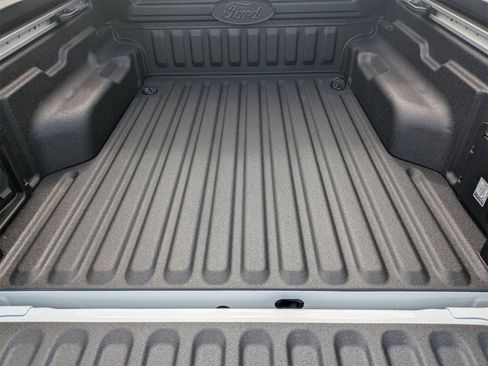 New 2025 Ford Maverick Lariat image 12