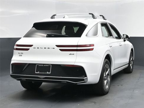 New 2026 Genesis GV70 2.5T image 10