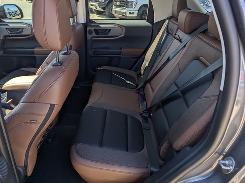 New 2025 Ford Bronco Sport Outer Banks w/ Outer Banks Tech Package+ image 8