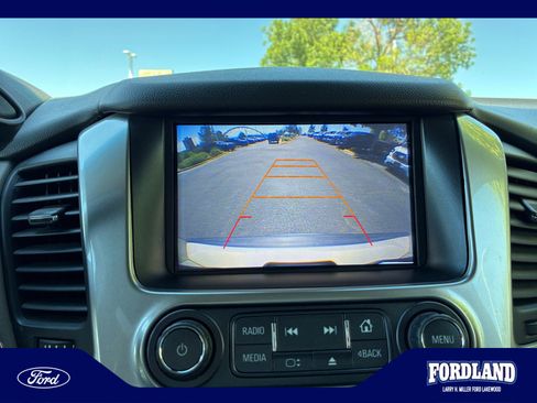 Used 2017 Chevrolet Tahoe LT w/ Luxury Package AWD/4WD image 29