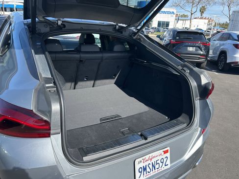 Used 2025 BMW X6 xDrive40i image 25