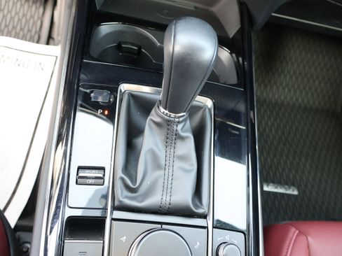 Certified 2025 MAZDA CX-30 AWD 2.5 S w/ Preferred Package image 30