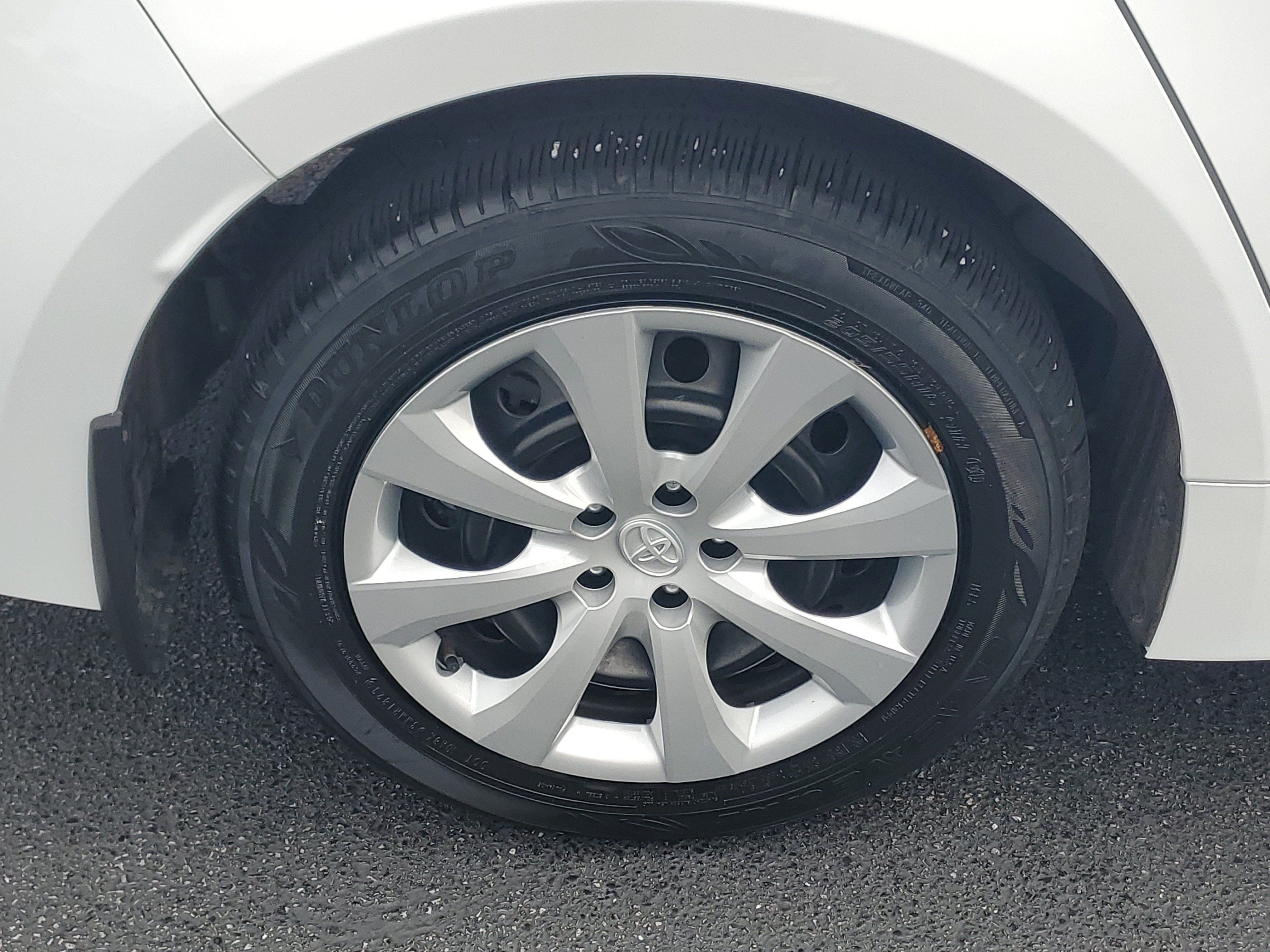 Certified 2024 Toyota Corolla LE FWD image 6