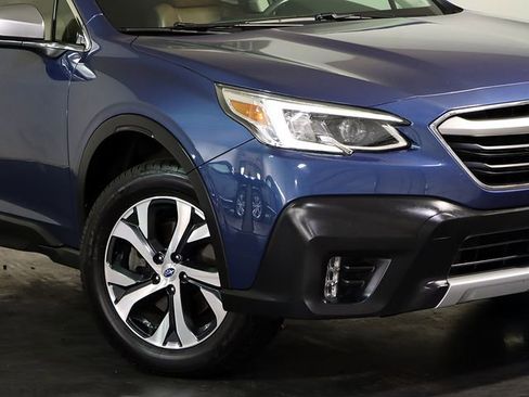 Used 2021 Subaru Outback Touring XT AWD/4WD image 8