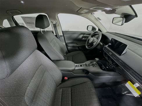 New 2026 Honda HR-V LX image 26