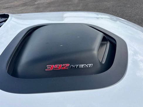 Used 2019 Dodge Challenger R/T Scat Pack w/ Shaker Package RWD image 4