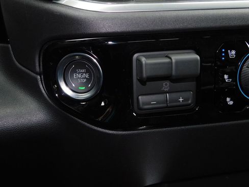 New 2026 Chevrolet Silverado 1500 High Country AWD/4WD image 34