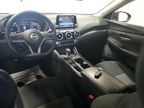 Used 2025 Nissan Sentra SV FWD image 7