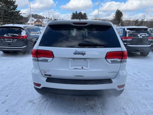 Certified 2016 Jeep Grand Cherokee Laredo w/ Quick Order Package 23E image 5