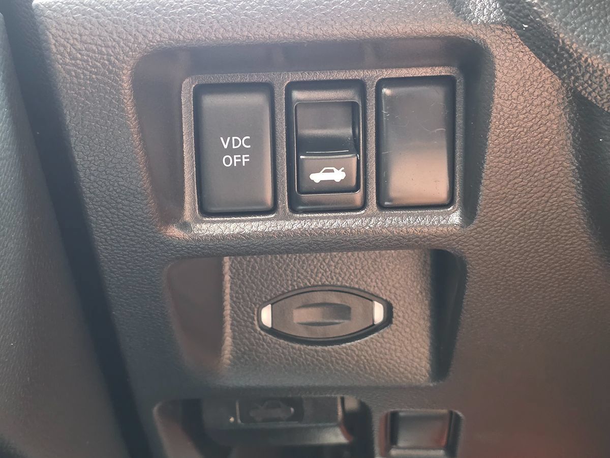 Used 2009 INFINITI G37 Sport w/ Premium Pkg RWD image 45