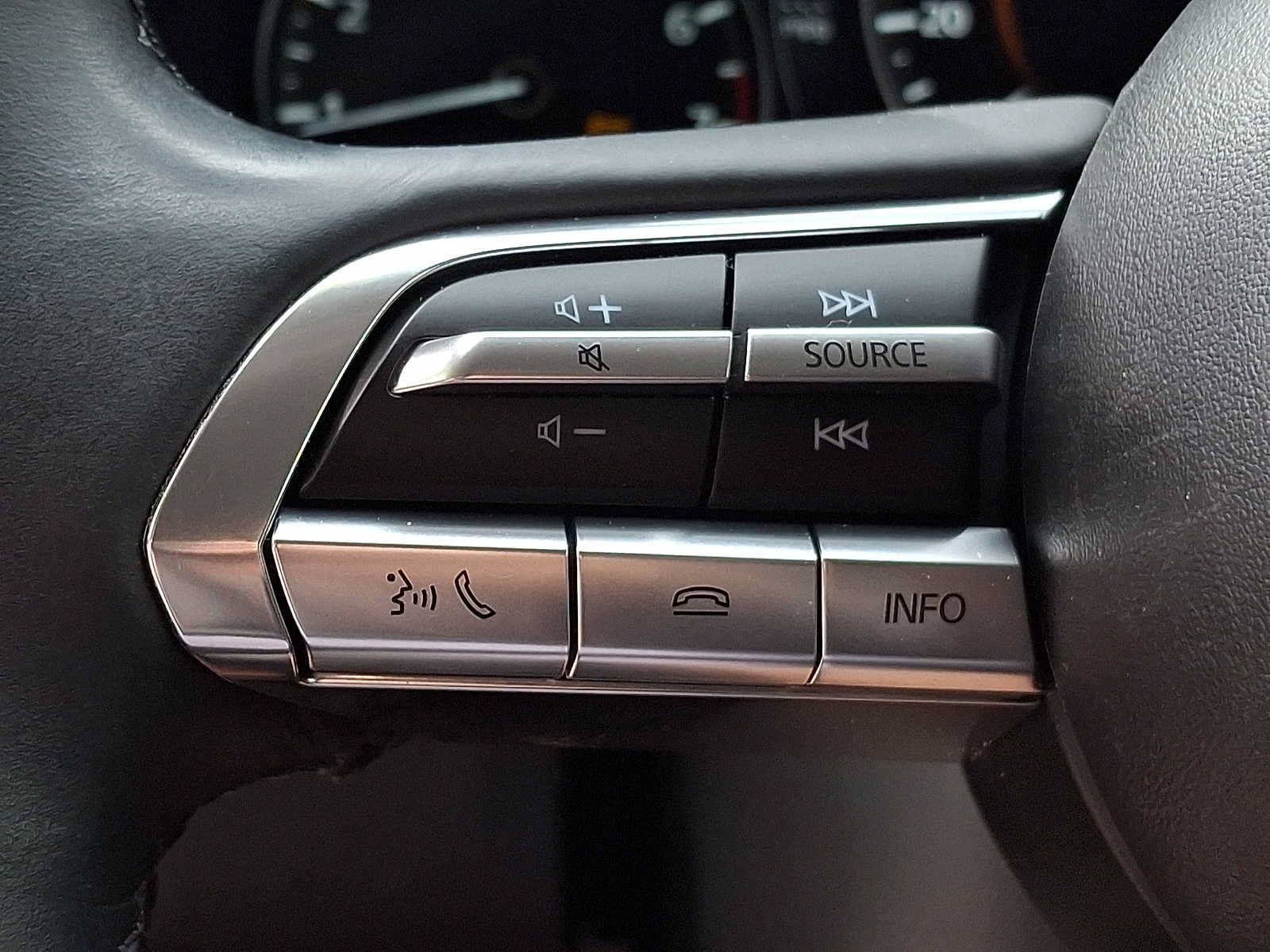 Used 2024 MAZDA CX-50 AWD 2.5 S w/ Weather Package image 17
