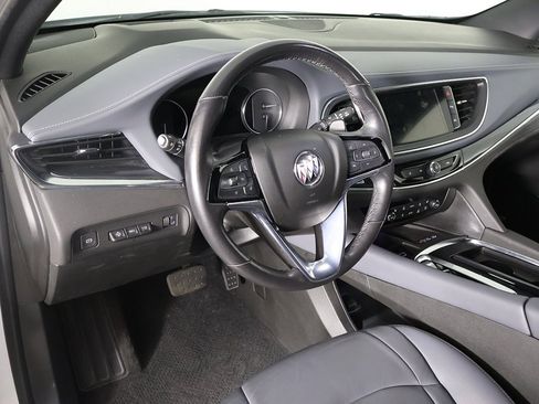 Used 2024 Buick Enclave Premium image 28