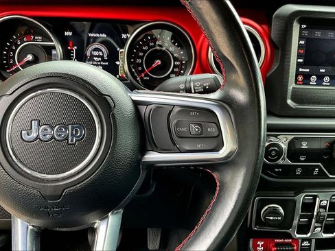 Used 2021 Jeep Wrangler Unlimited Rubicon AWD/4WD image 14