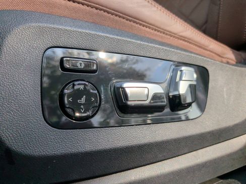 Certified 2024 BMW X5 sDrive40i w/ Parking Assistance Package image 27