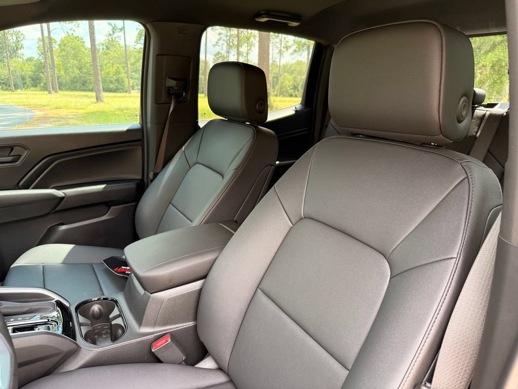 New 2026 Chevrolet Colorado Trail Boss AWD/4WD image 14