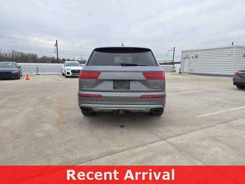 Used 2018 Audi Q7 3.0T Premium image 6