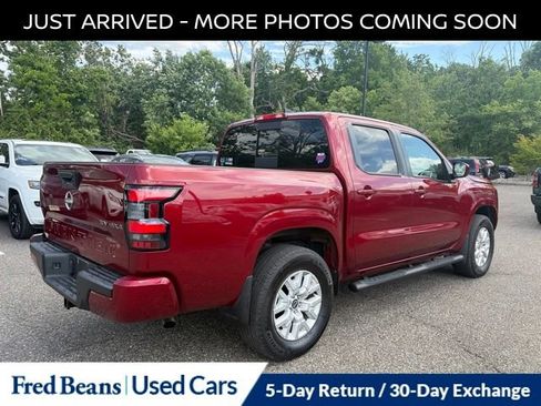 Used 2023 Nissan Frontier SV w/ SV Convenience Package AWD/4WD image 8
