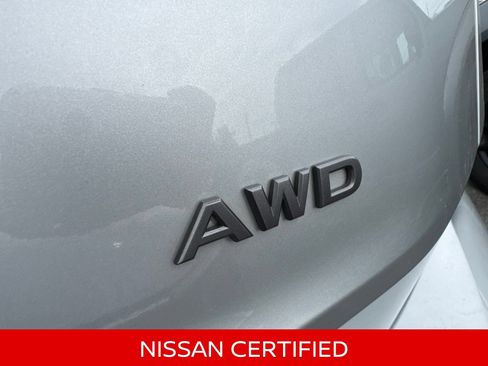 Certified 2025 Nissan Rogue SV AWD/4WD image 11