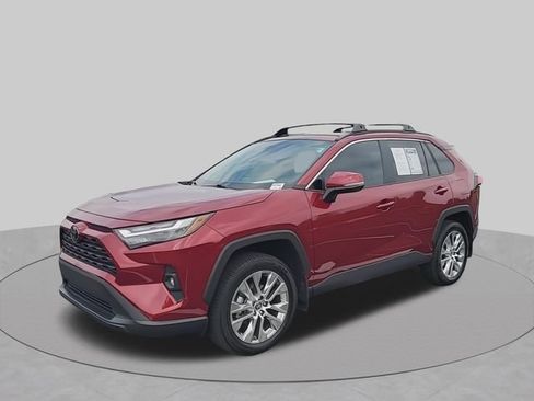 Used 2025 Toyota RAV4 XLE Premium w/ Weather Package AWD/4WD image 5