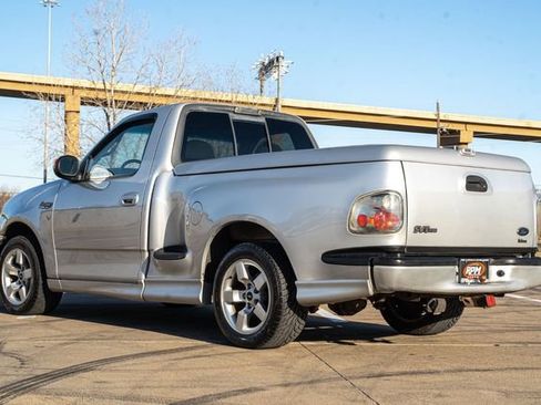 Used 2001 Ford F150 Lightning image 4