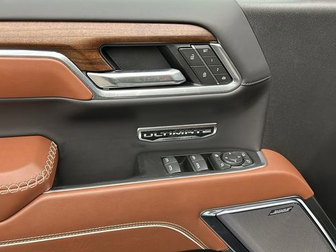 Used 2025 GMC Sierra 1500 Denali Ultimate image 33