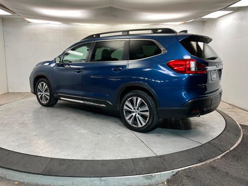 Used 2021 Subaru Ascent Limited image 3