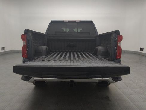 Used 2019 Chevrolet Silverado 1500 LTZ w/ LTZ Plus Package AWD/4WD image 29