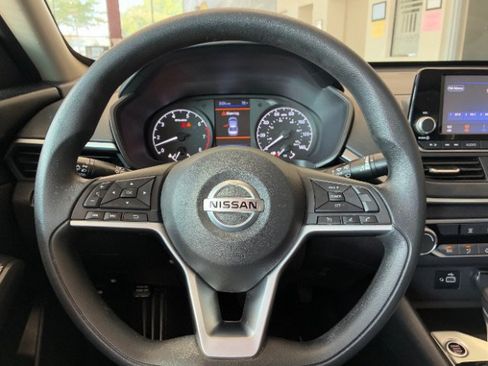 Used 2021 Nissan Altima 2.5 S w/ Driver Assist Package FWD image 21