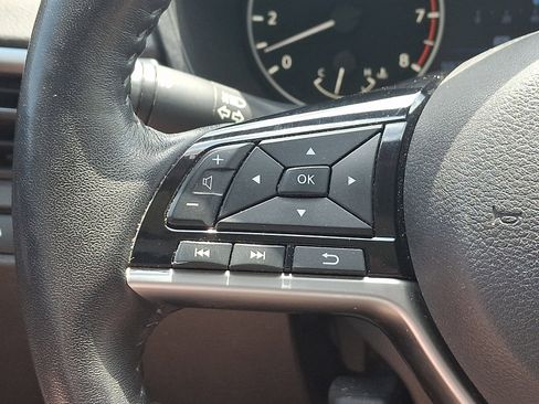 Used 2020 Nissan Altima 2.5 SV FWD image 20