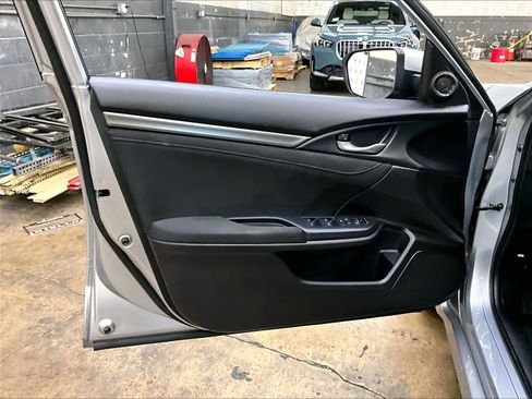 Used 2021 Honda Civic EX image 25