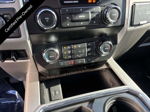 Certified 2021 Ford F250 Lariat w/ Lariat Value Package image 24