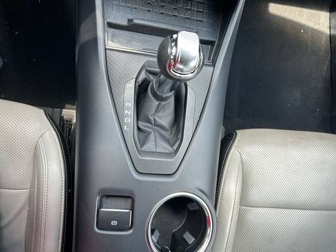 Used 2024 Ford Mustang Premium RWD image 33