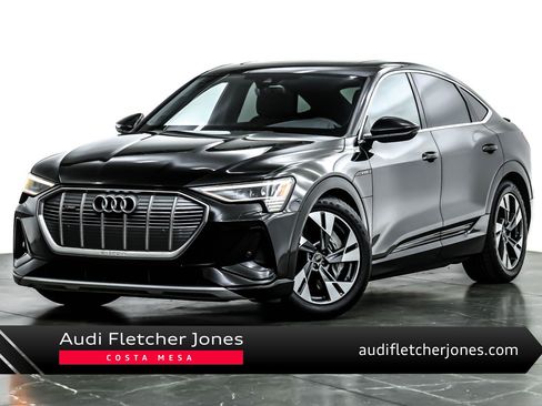 Used 2022 Audi e-tron Premium image 1