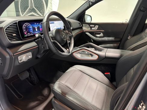 Certified 2025 Mercedes-Benz GLE 580 4MATIC image 10