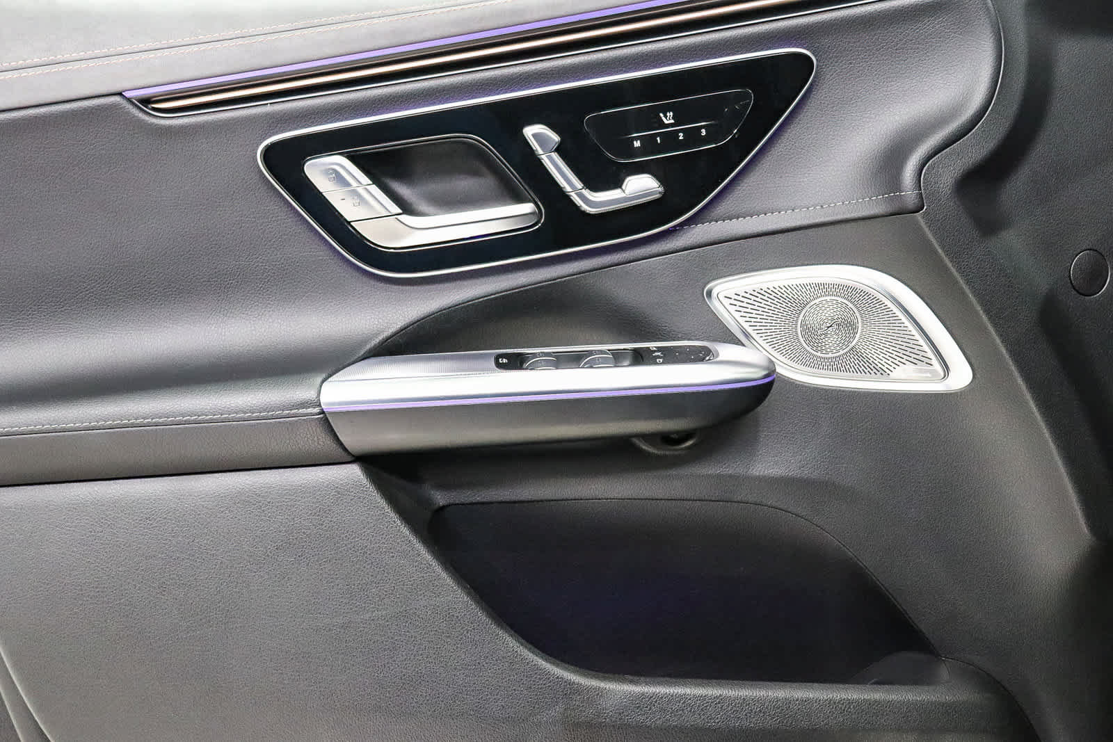 Certified 2023 Mercedes-Benz EQE 350+ 4MATIC SUV image 22