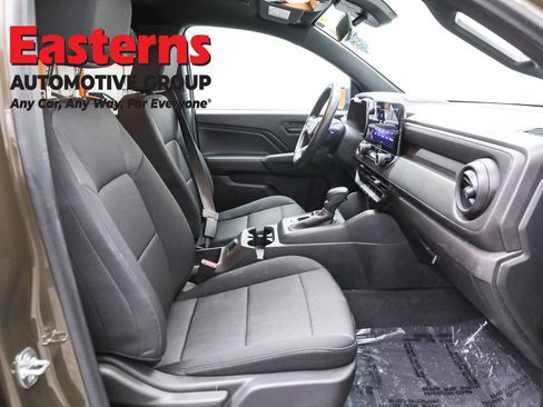 Used 2024 Chevrolet Colorado W/T image 22