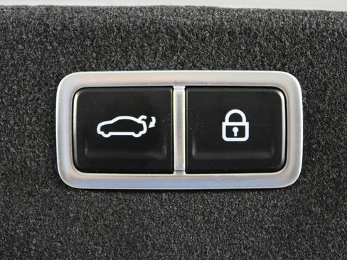 Used 2025 Genesis G80 2.5T Advanced image 16